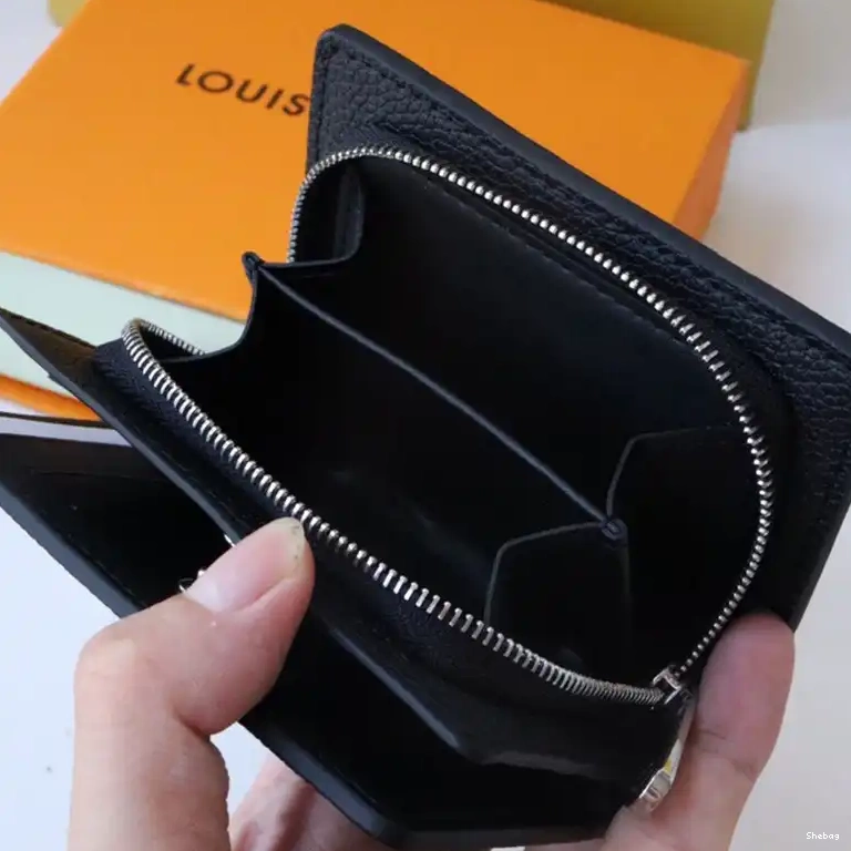 Bag LV 2306YA0007 0824